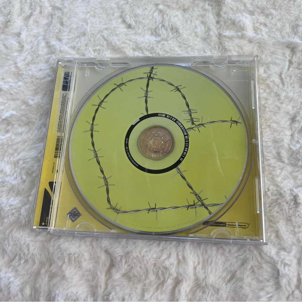 Post Malone Clean Beerbongs & Bentleys CD